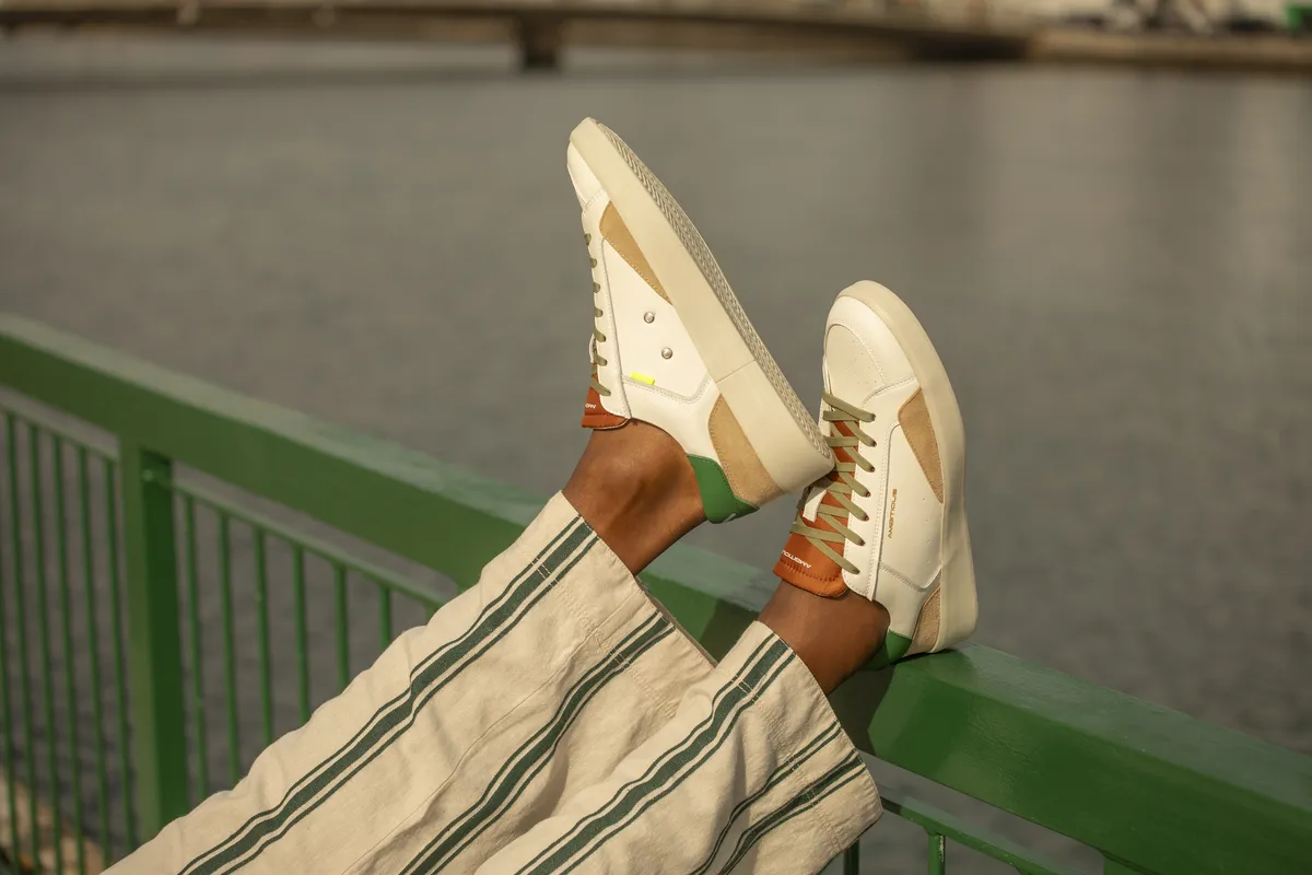 Ambitious presenta SS27 “Endless Summer” a MICAM Milano