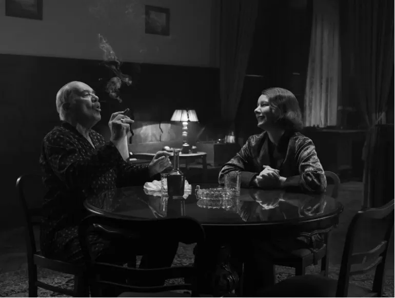 Fatherland: il nuovo film di Paweł Pawlikowski arriva il 16 ottobre