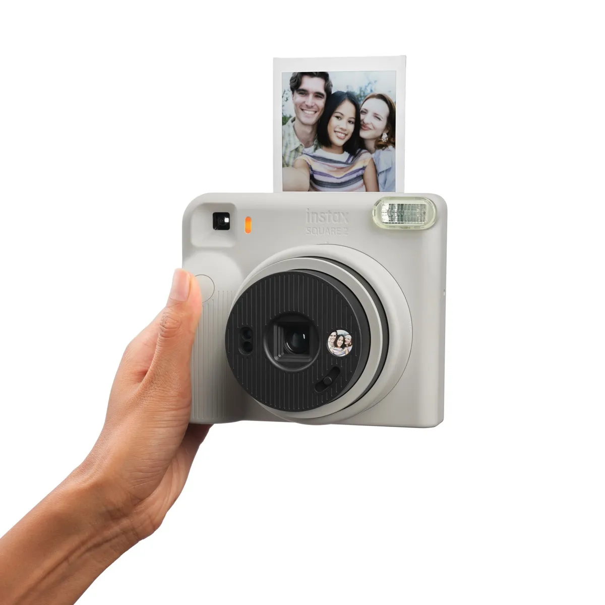 Fujifilm instax SQUARE 2: la nuova fotocamera istantanea 1:1