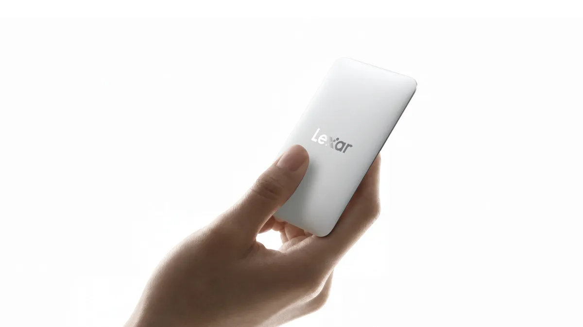Lexar Muse Ultra-Slim: SSD tascabile magnetico per iPhone e Mac