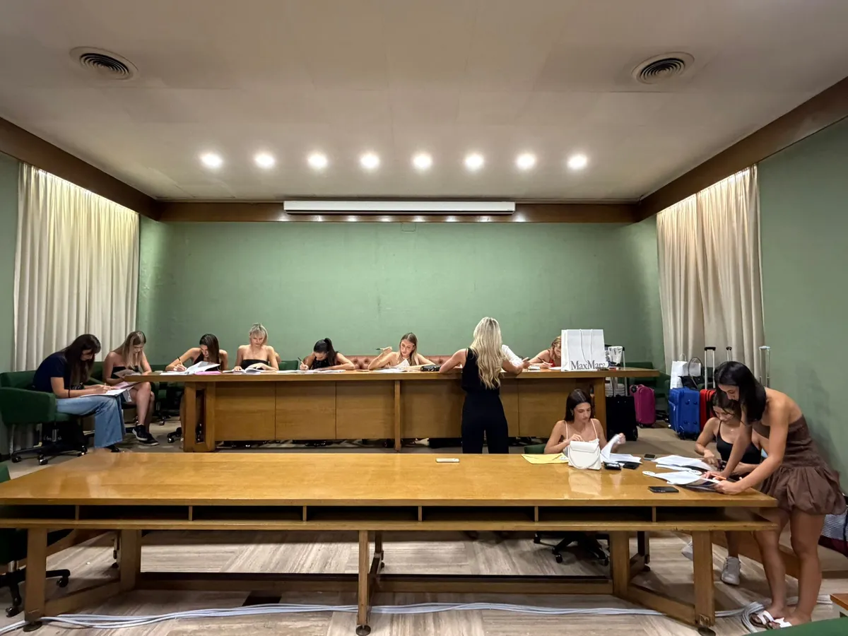 Miss Italia: alle Prefinali storie, coraggio e una piccola ombra