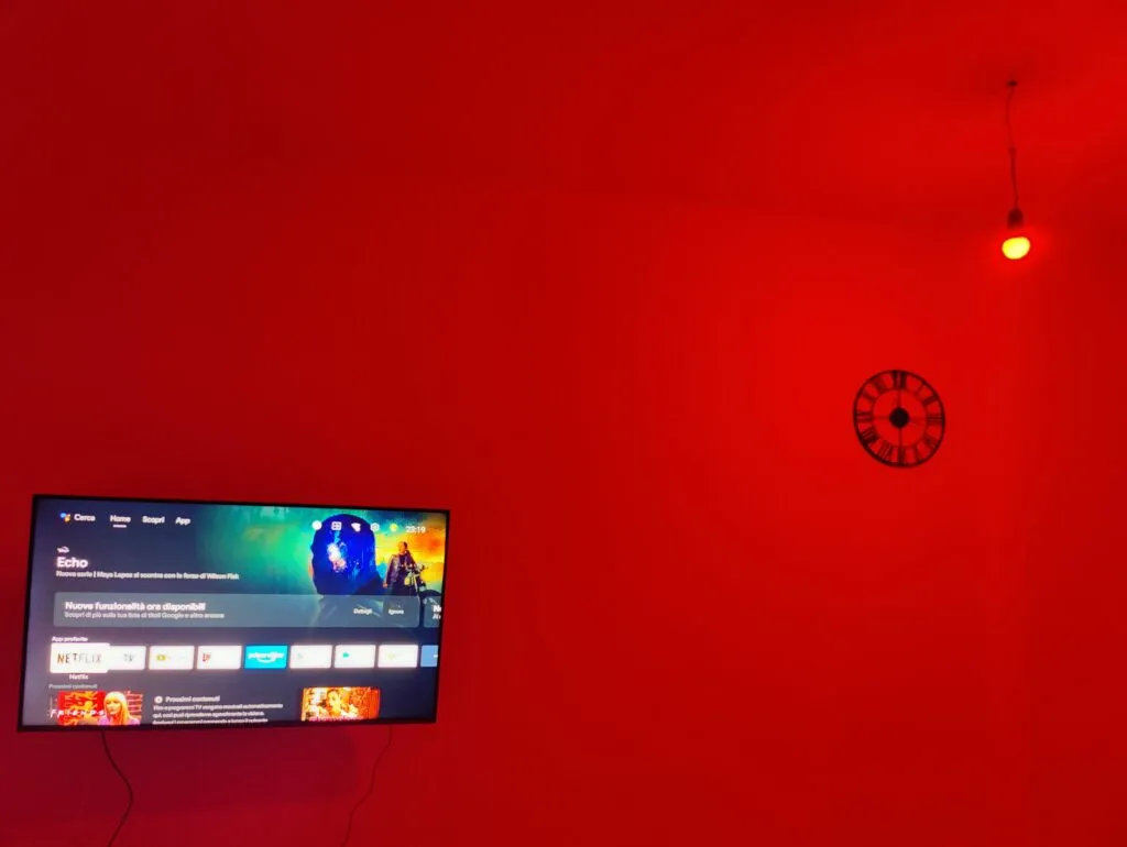 Recensione Recensione Nanoleaf Essentials E27: La Lampadina Smart Matter