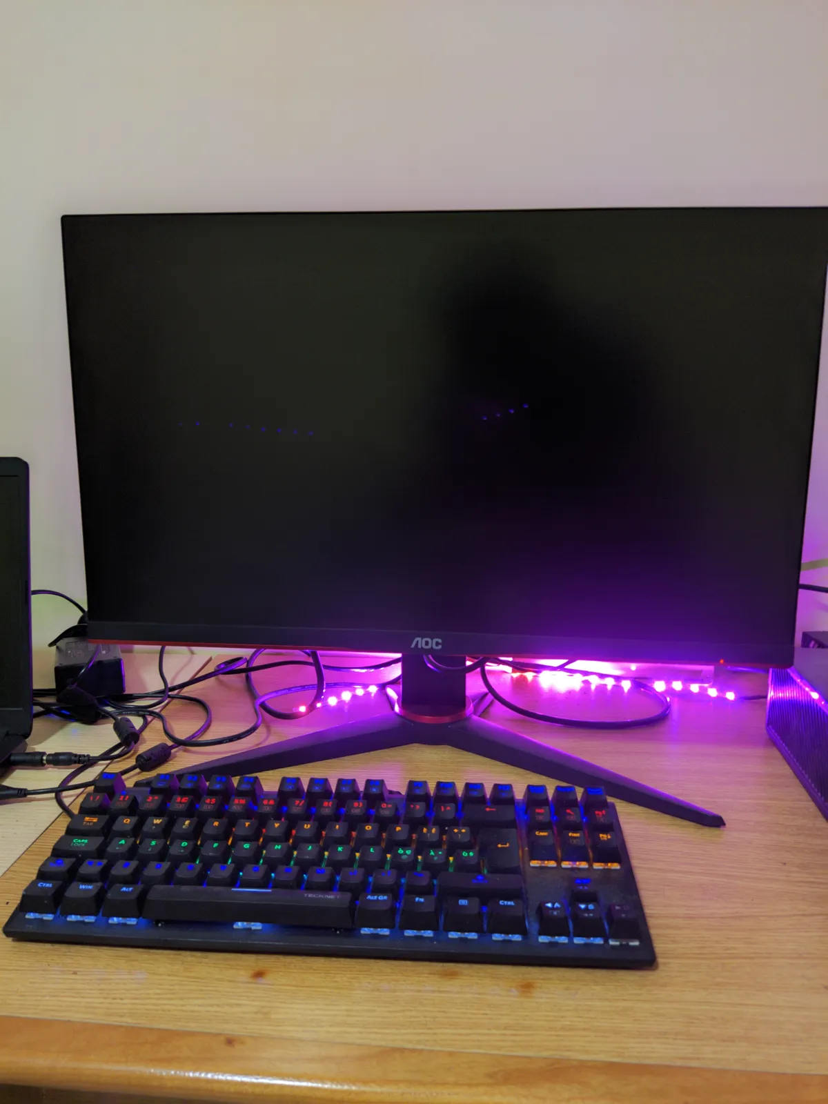 Recensione AOC 24G2SAE: Il Monitor Gaming 165Hz Economico