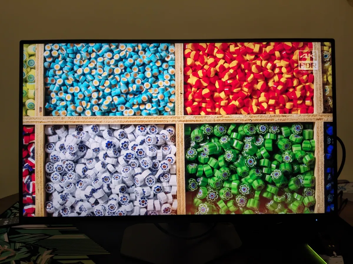 Recensione Recensione AOC 25G4SXU: monitor da gaming Fast IPS a 310 Hz