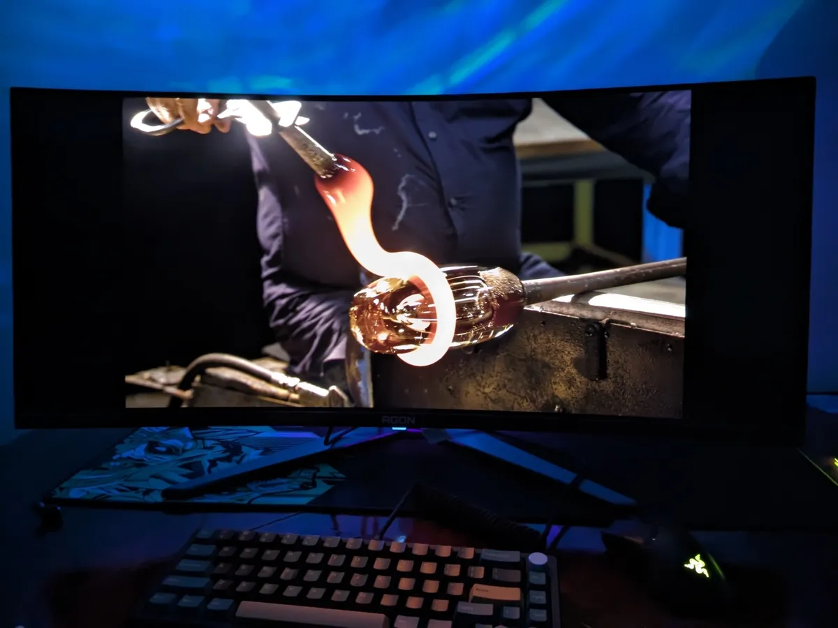 Recensione Recensione AOC Agon PRO AG346UCD: lo schermo QD-OLED definitivo