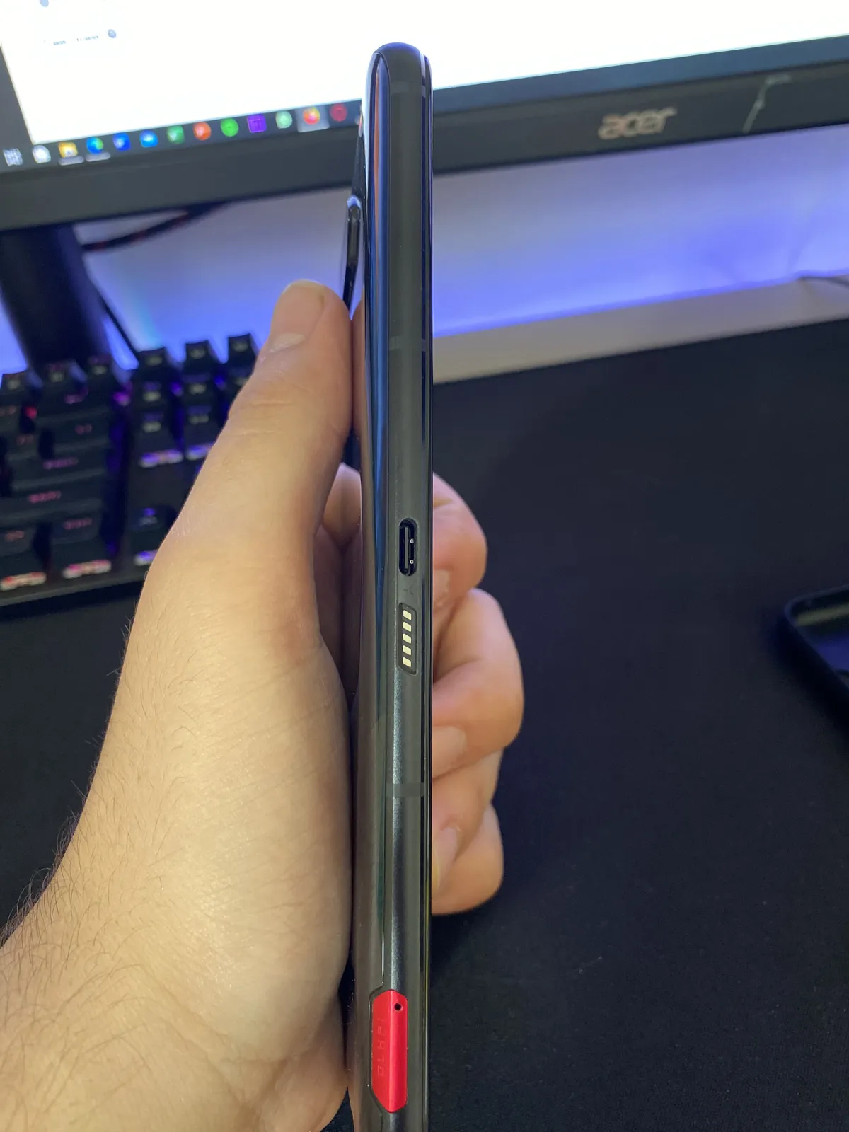 Recensione Recensione Asus ROG Phone 5: il re indiscusso dei gaming smartphone