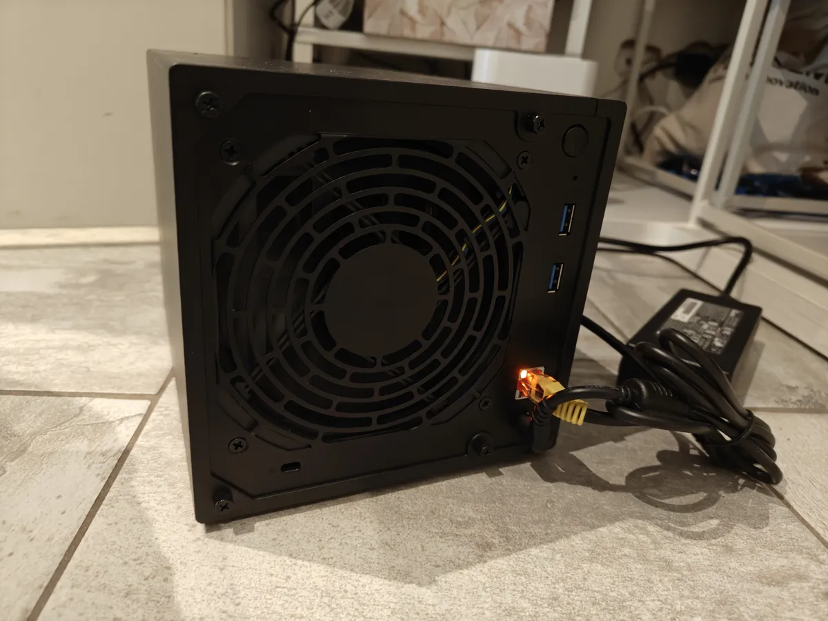 Recensione ASUSTOR Drivestor 4 Gen2: NAS 2,5 GbE per casa e ufficio