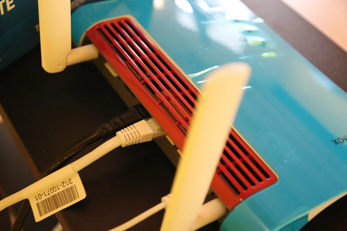 Recensione Recensione AVM FRITZ!Box 6850 LTE: Il router 4G Mesh per ogni esigenza