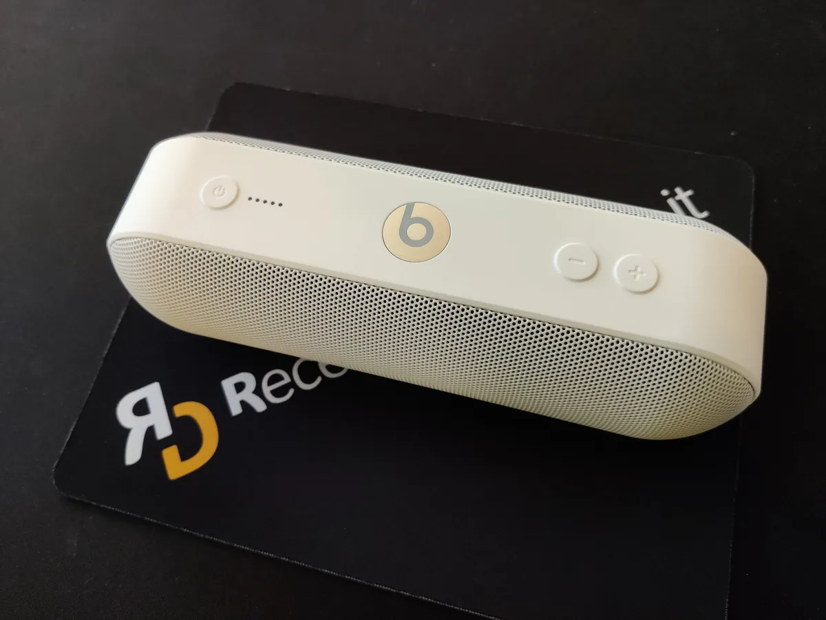 Recensione Recensione Beats Pill+: Eleganza e Potenza Bluetooth