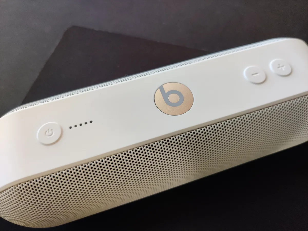 Recensione Recensione Beats Pill+: Eleganza e Potenza Bluetooth