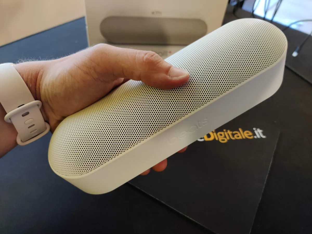 Recensione Recensione Beats Pill+: Eleganza e Potenza Bluetooth