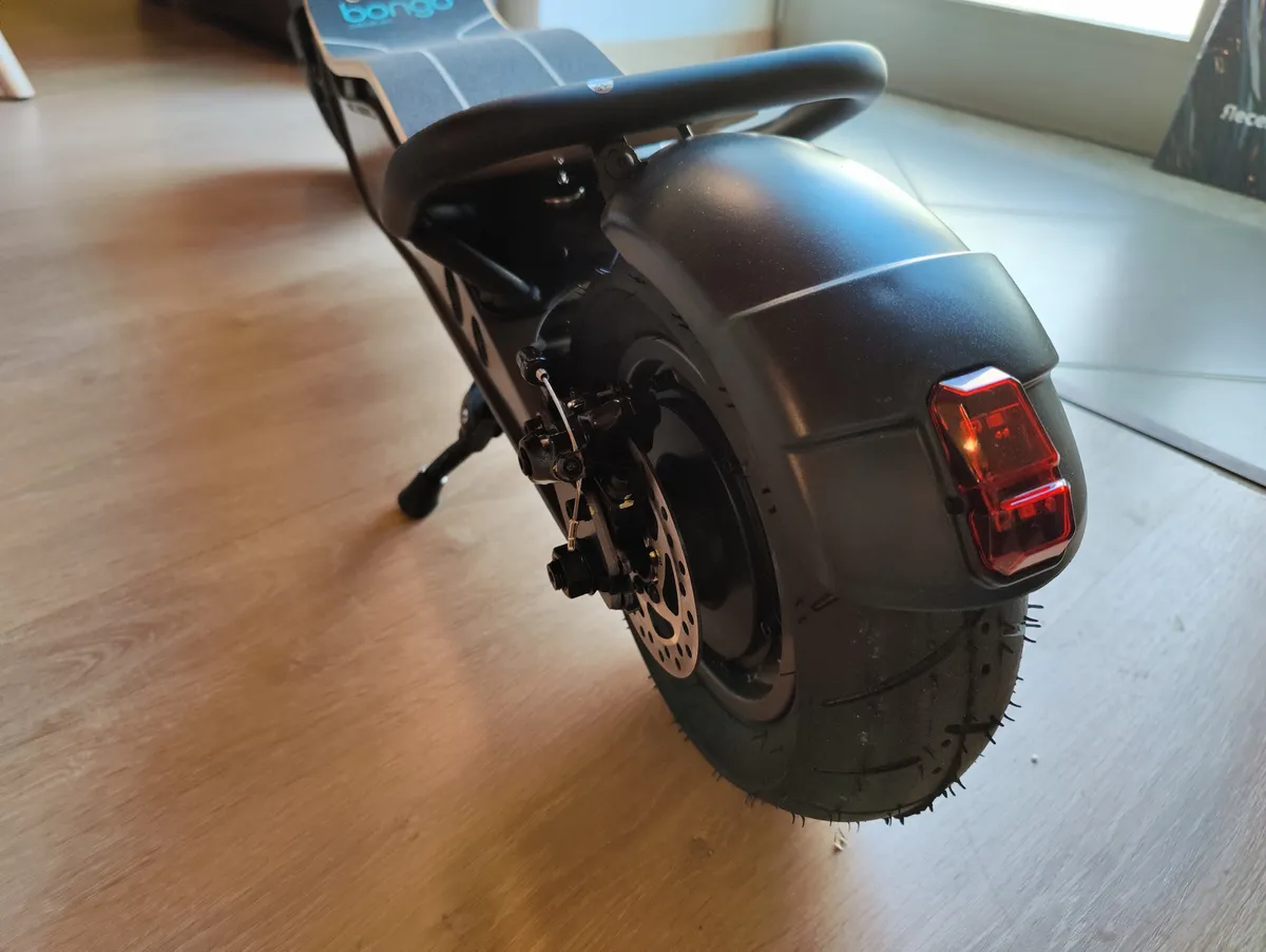 Recensione Cecotec Bongo Serie Z: monopattino elettrico versatile e performante