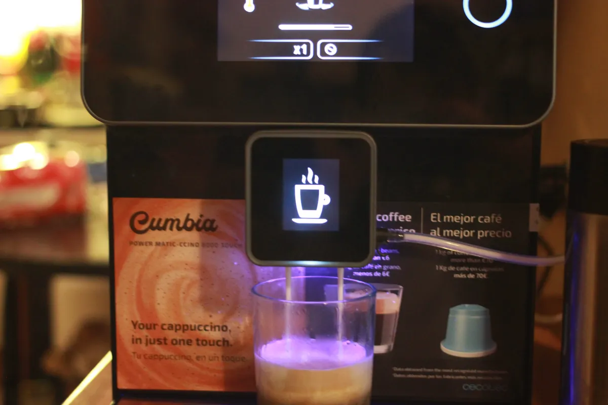 Recensione Cecotec Cumbia Power Matic-ccino 8000: la superautomatica per il caffè con tutte le funzionalità