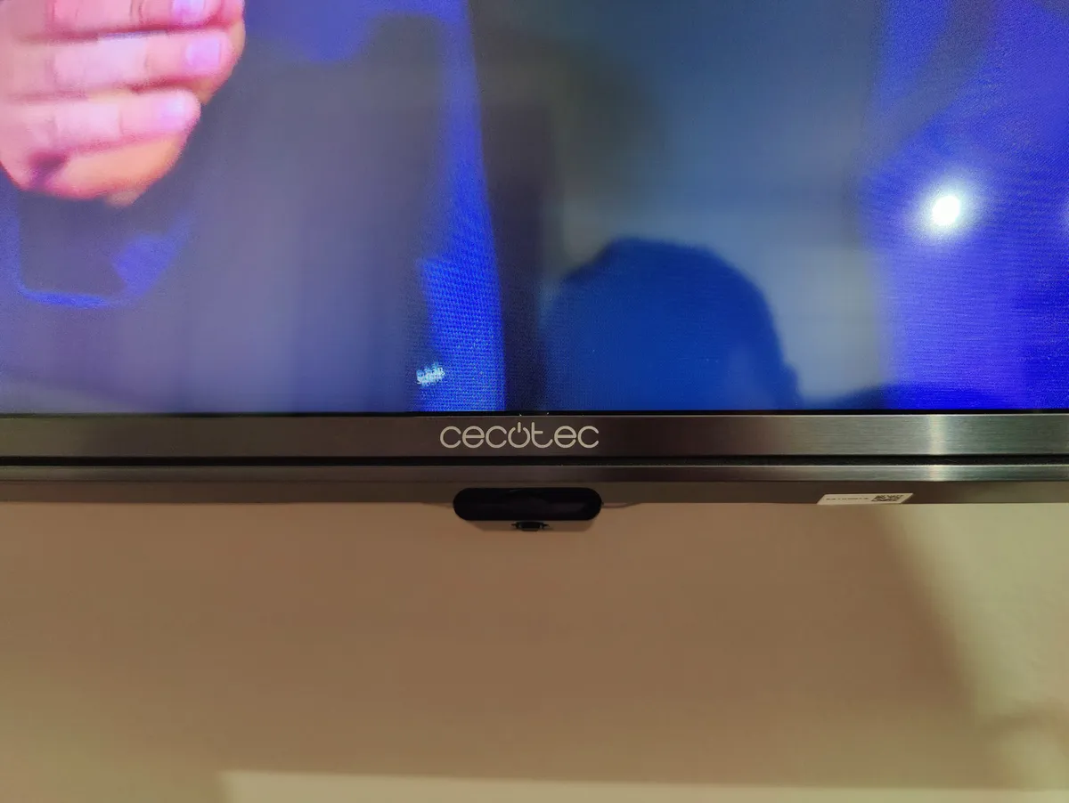 Recensione Cecotec VQU11055+: l'esperienza visuale che rende giustizia all'immagine