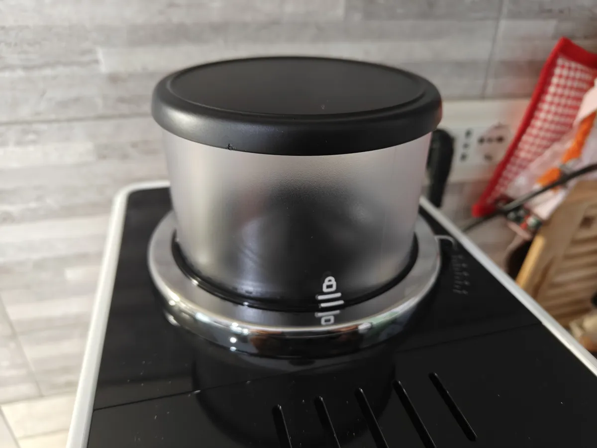 Recensione De'Longhi Rivelia: rivoluzionario Bean Switch in Arctic White