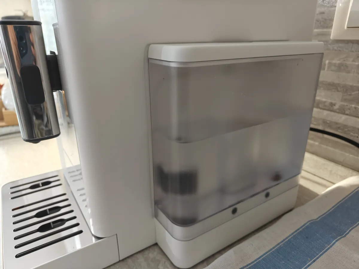 Recensione De'Longhi Rivelia: rivoluzionario Bean Switch in Arctic White