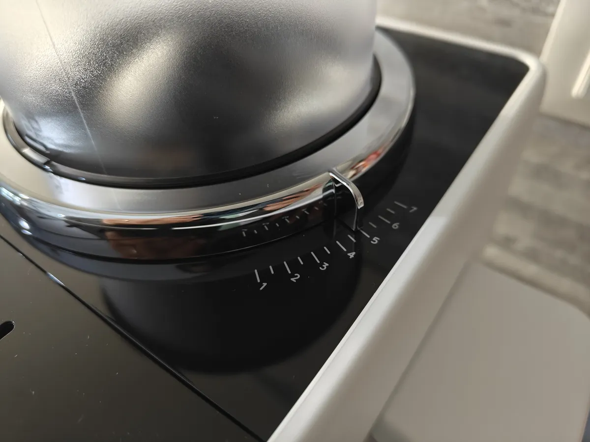 Recensione De'Longhi Rivelia: rivoluzionario Bean Switch in Arctic White