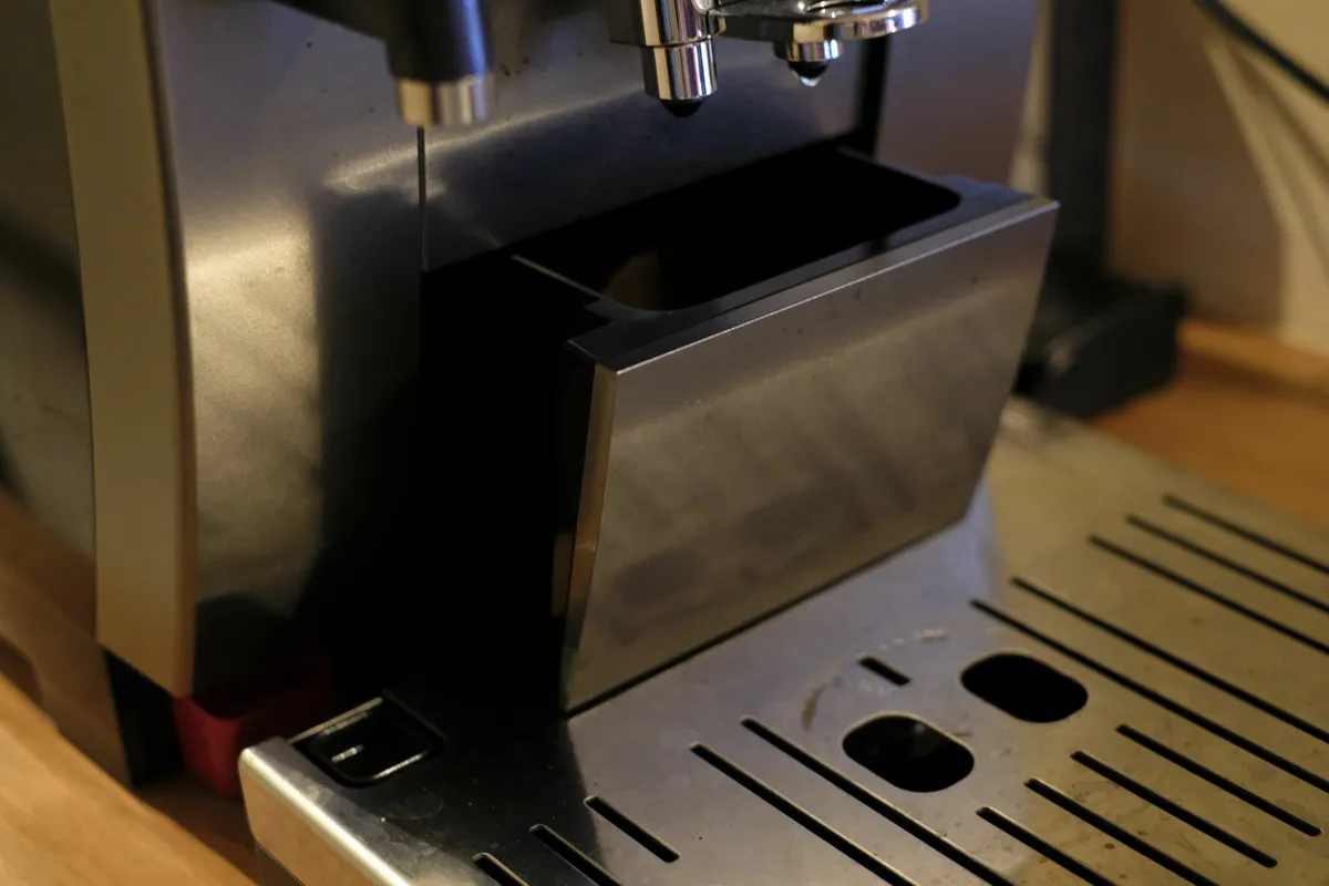 Recensione De'Longhi Dinamica Aroma Bar: la macchina da caffè perfetta per ogni amante