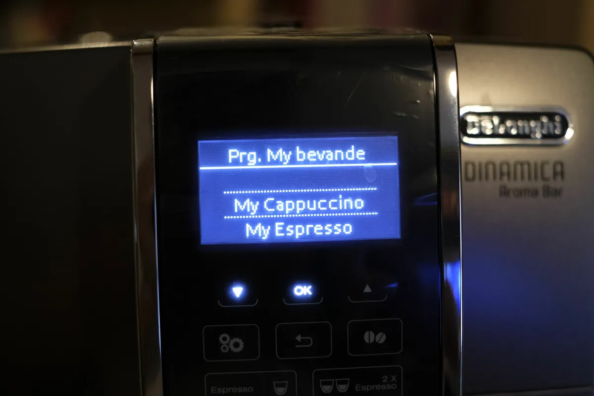 Recensione De'Longhi Dinamica Aroma Bar: la macchina da caffè perfetta per ogni amante