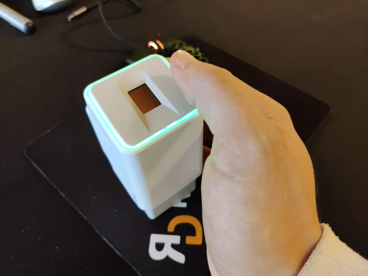 Recensione Recensione ekey Uno: il lettore d'impronte biometrico per Nuki