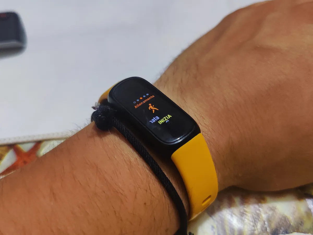 Recensione Recensione Fitbit Inspire 3: la smartband essenziale e precisa
