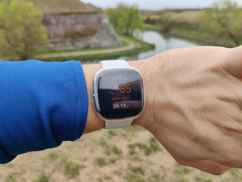 Recensione Recensione Fitbit Sense: lo smartwatch definitivo per la salute