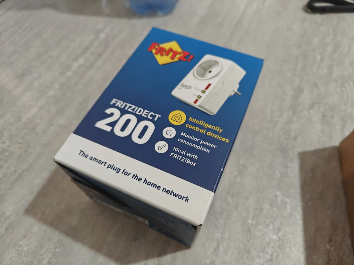 Recensione Recensione FRITZ!DECT 200: la presa smart AVM che misura i consumi