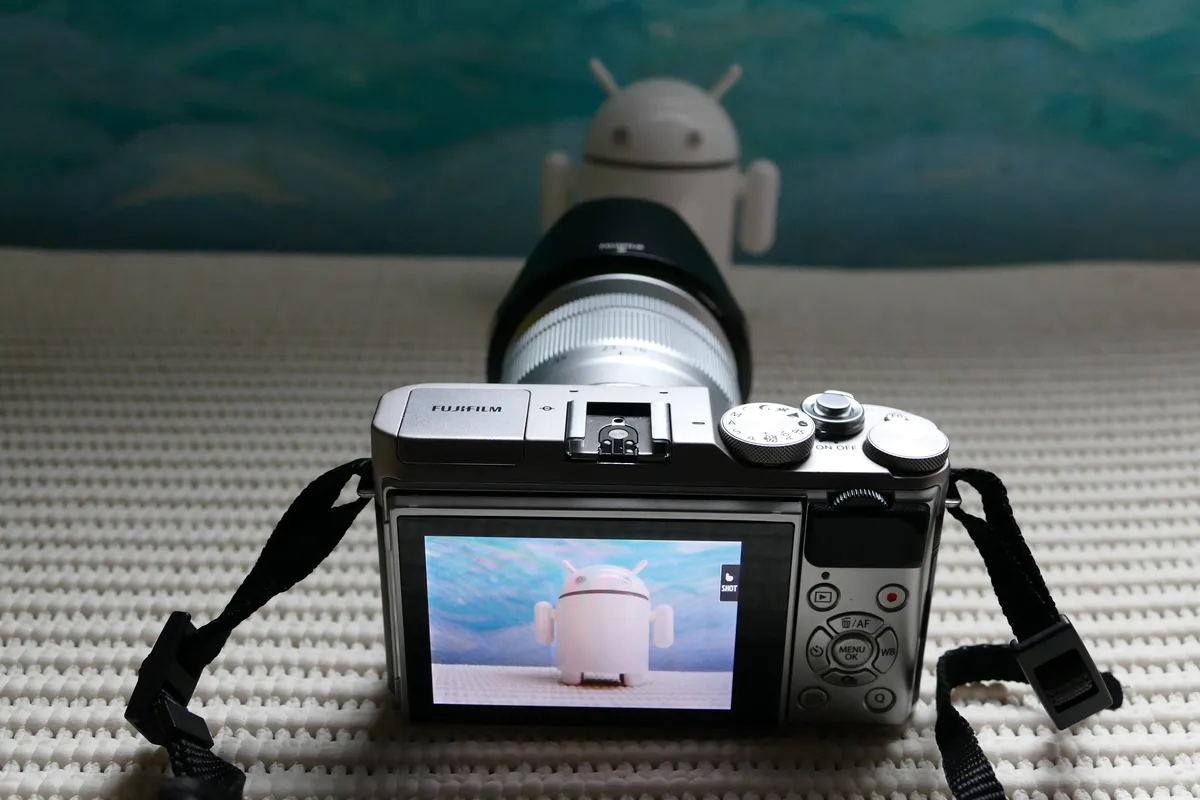Recensione Recensione Fujifilm X-A3: mirrorless compatta ed economica