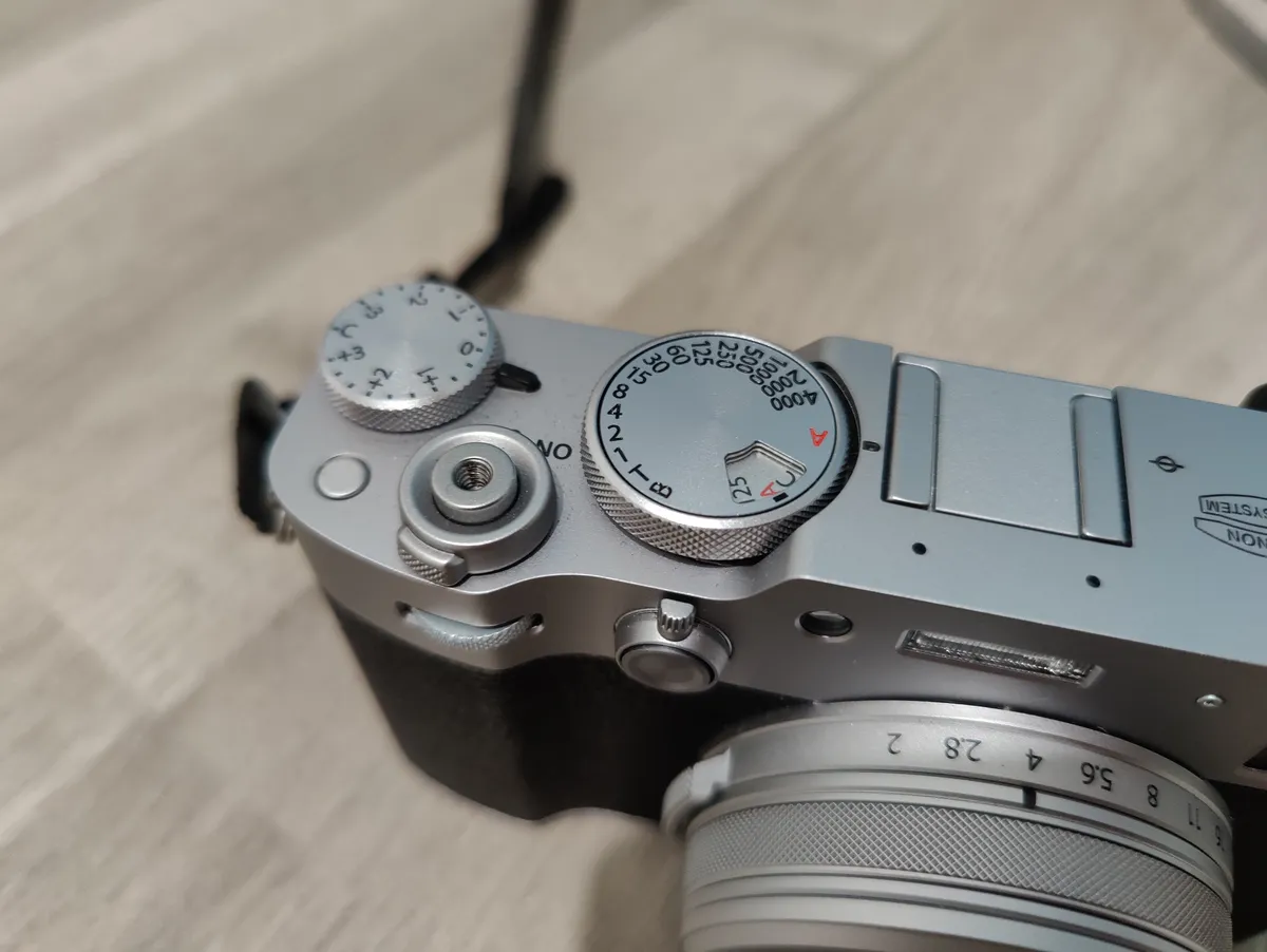 Recensione Recensione Fujifilm X100VI: la fotocamera compatta definitiva con IBIS