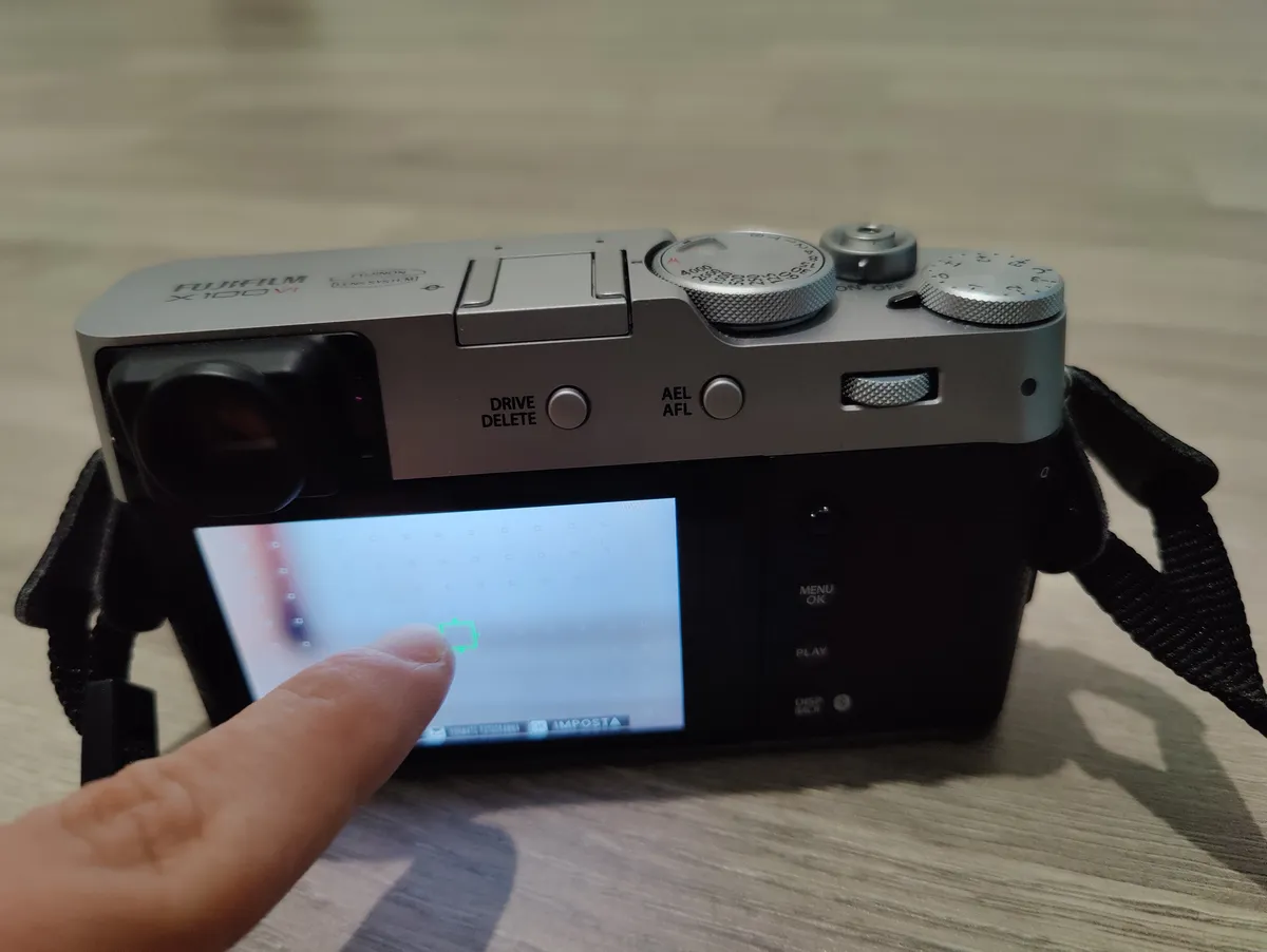 Recensione Recensione Fujifilm X100VI: la fotocamera compatta definitiva con IBIS