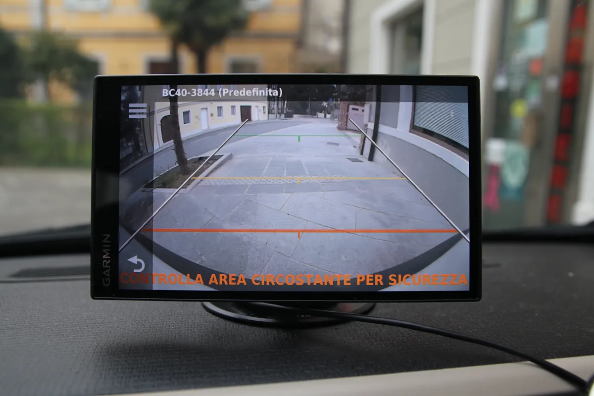 Recensione Recensione Garmin BC 40: retrocamera wireless per auto