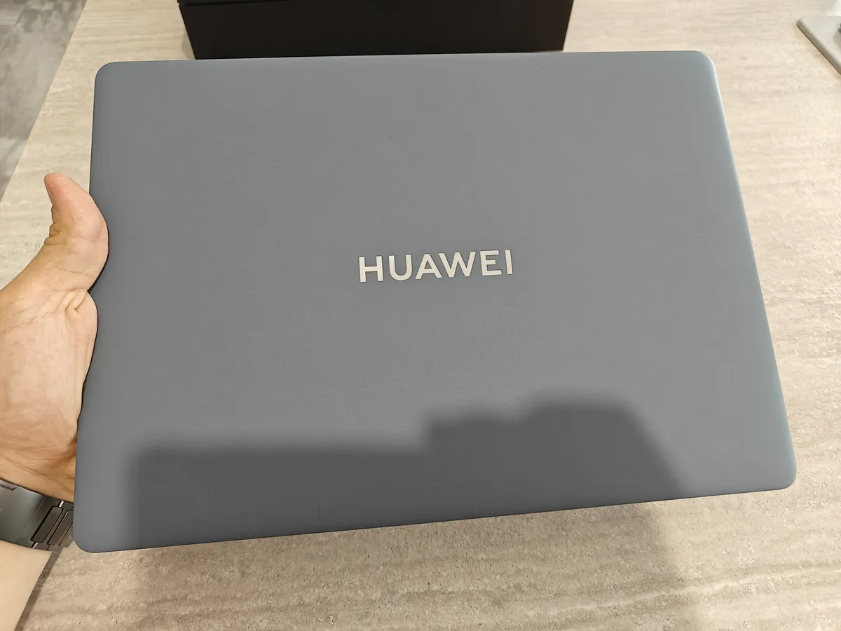 Recensione Recensione Huawei MateBook X Pro 2024: il re degli ultrabook leggerissimi
