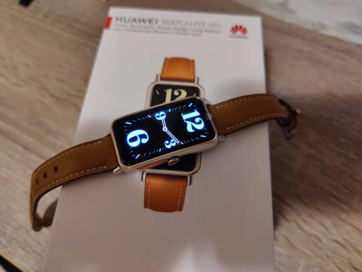 Recensione Recensione Huawei Watch Fit mini: l'orologio smart elegante ed economico