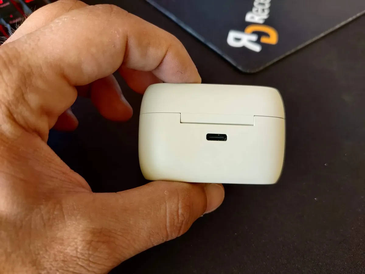 Recensione Recensione Jabra Elite 85t: auricolari TWS top con ANC e gran suono