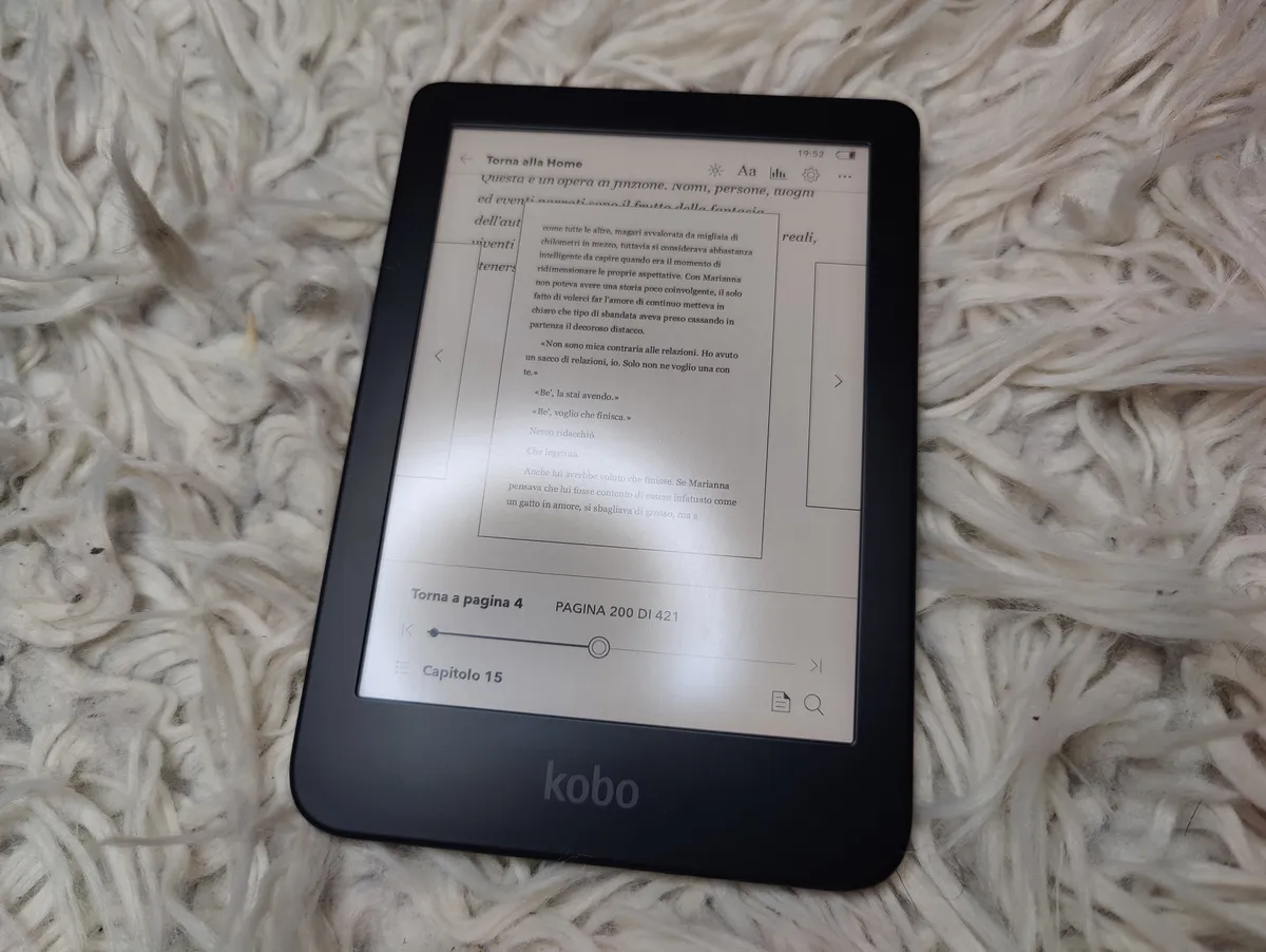 Recensione Recensione Kobo Clara 2E: eReader Ecologico e Impermeabile