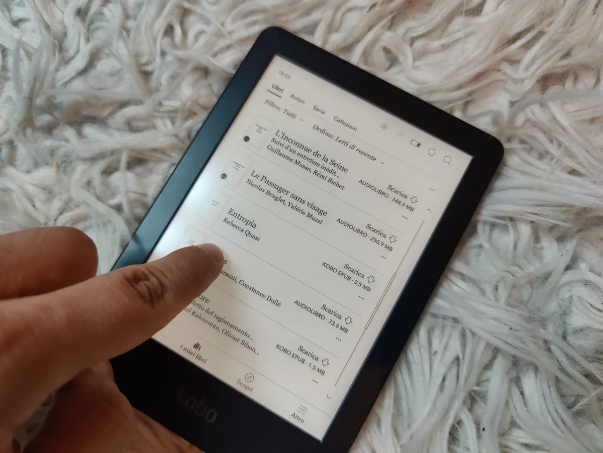 Recensione Recensione Kobo Clara 2E: eReader Ecologico e Impermeabile