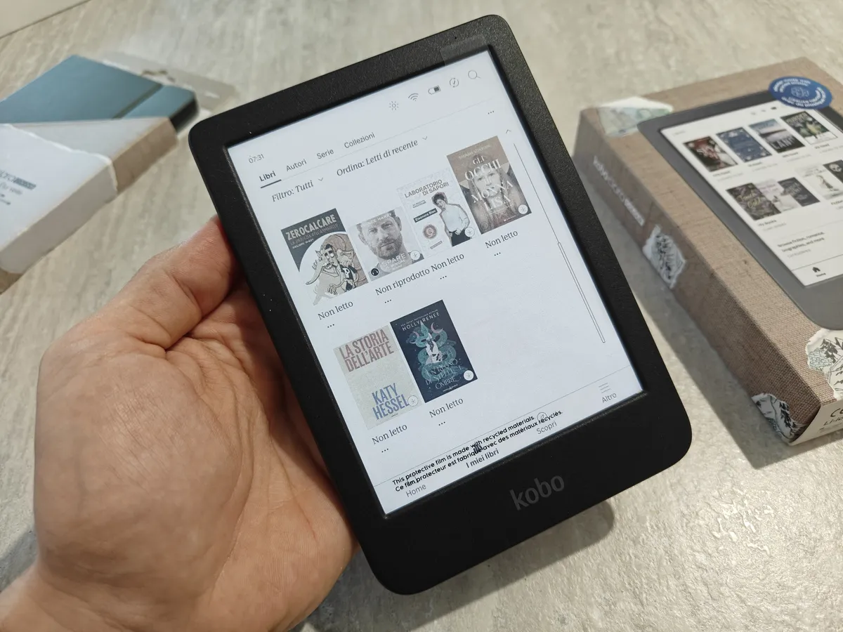 Recensione Recensione Kobo Clara Colour: la rivoluzione del colore su E Ink