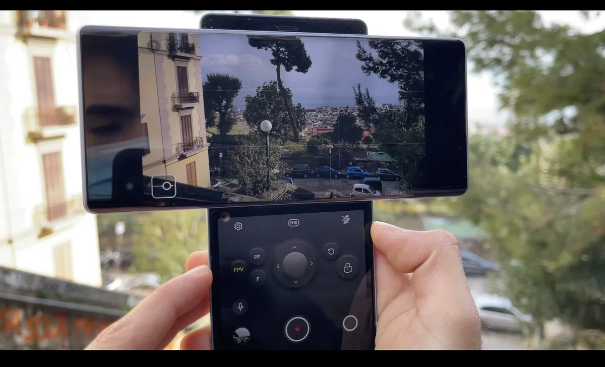 Recensione Recensione LG Wing: lo smartphone con display rotante che innova