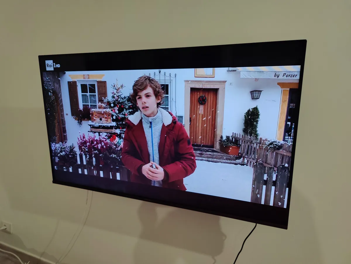 Recensione Meliconi 400 Duo: il supporto TV inclinabile che sorprende