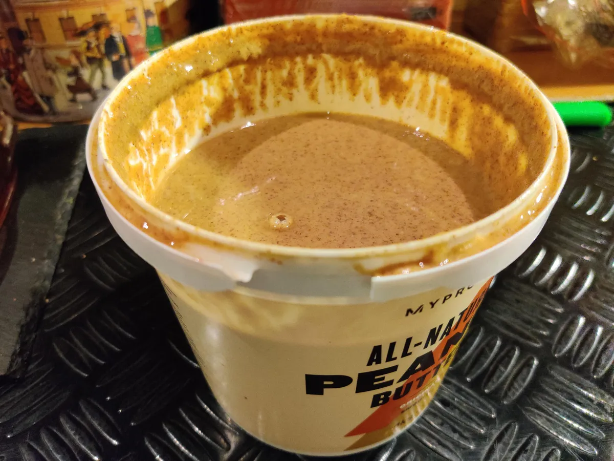 Recensione Myprotein burro di arachidi: gusto e nutrizione per ogni atleta