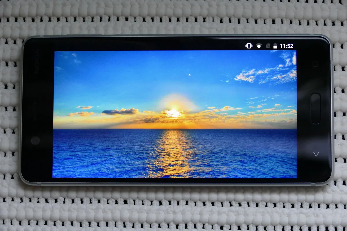 Recensione Recensione Nokia 5: l'Android economico robusto ed equilibrato
