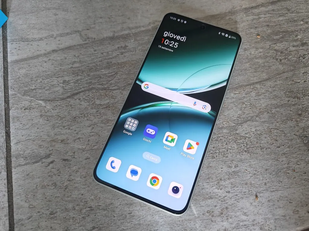 Recensione Recensione OnePlus Nord 4: l'alluminio torna da protagonista