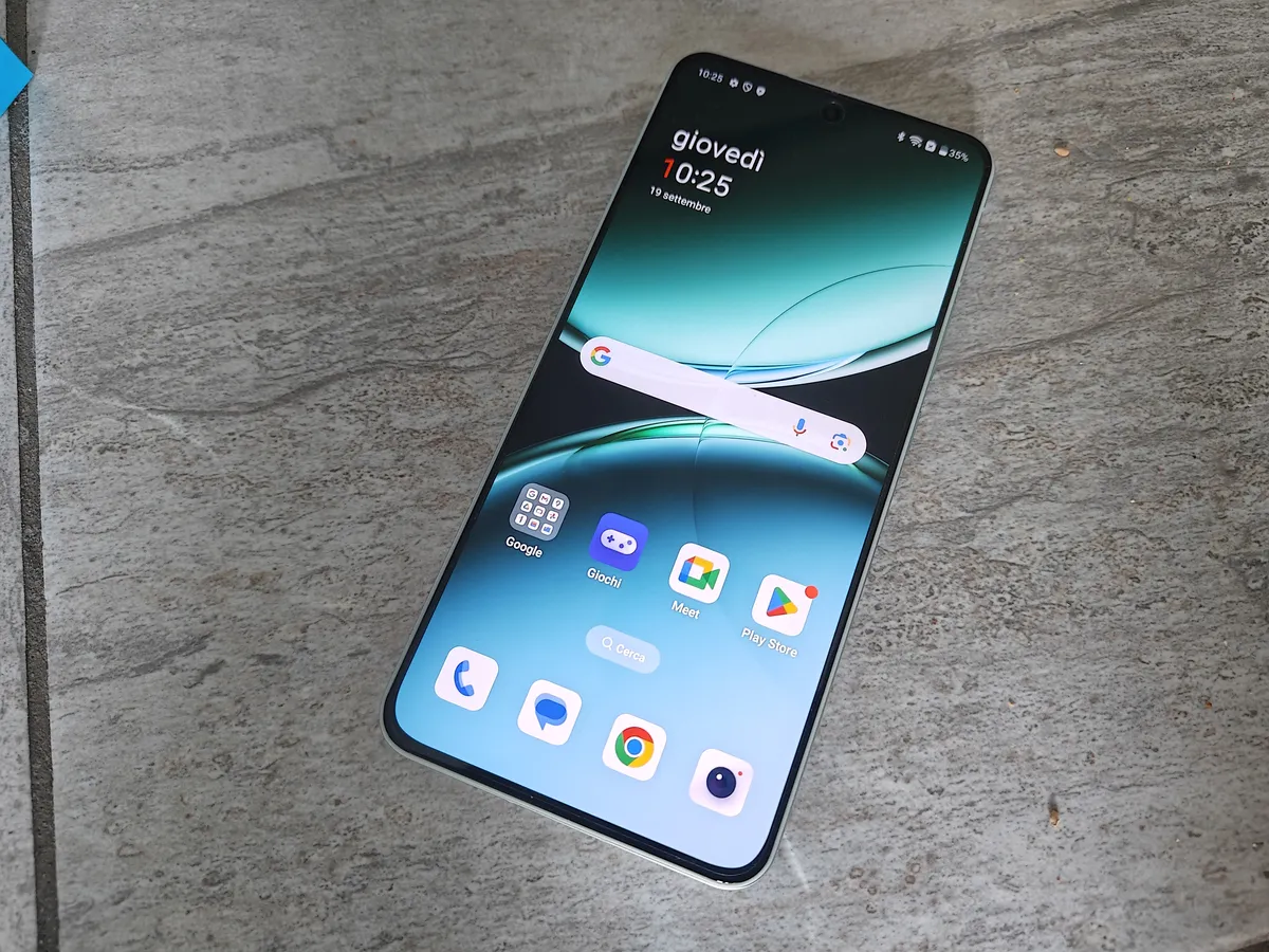 Recensione Recensione OnePlus Nord 4: l'alluminio torna da protagonista