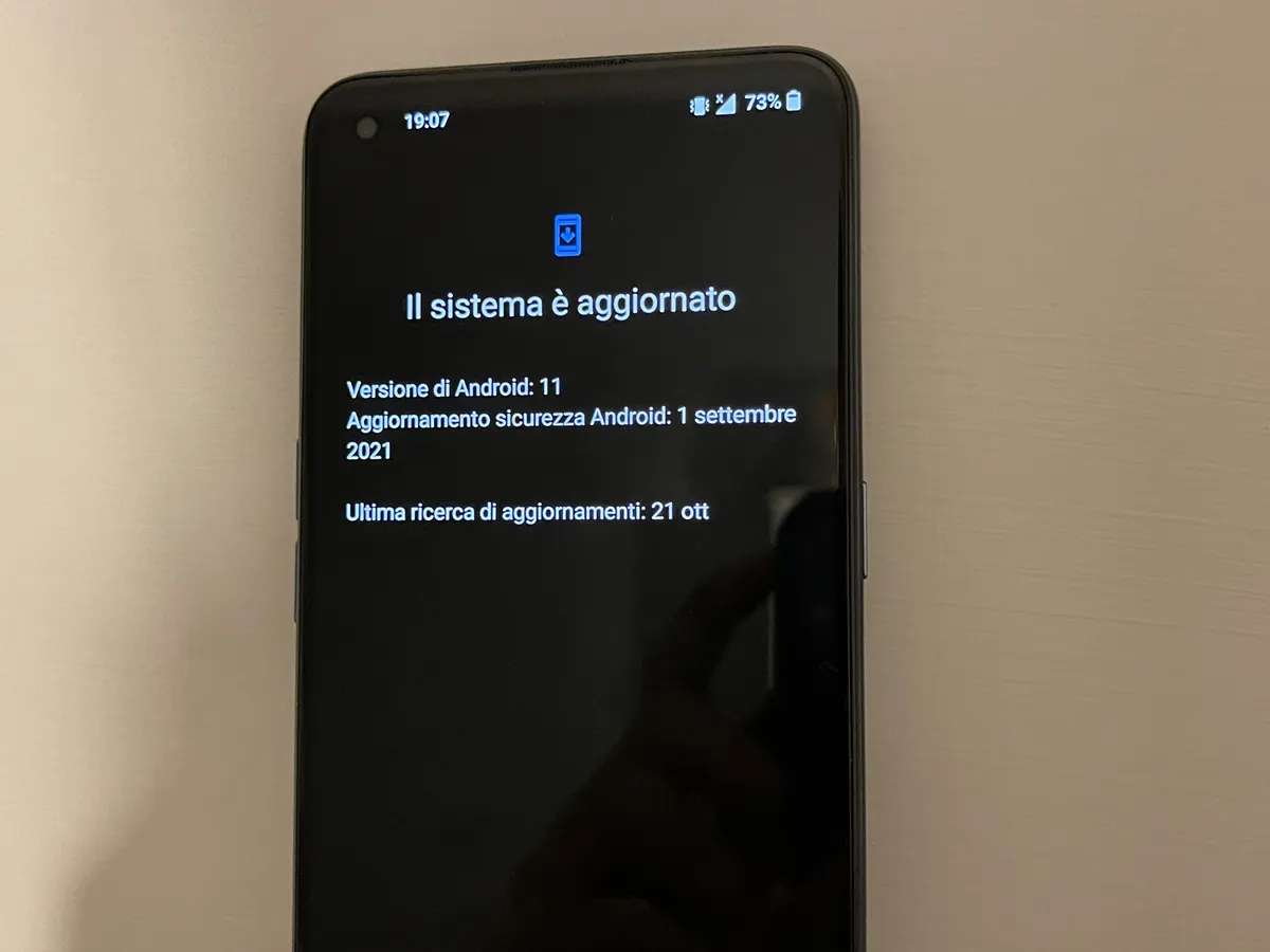 Recensione Recensione OnePlus Nord CE 5G: l'essenziale alla portata di tutti
