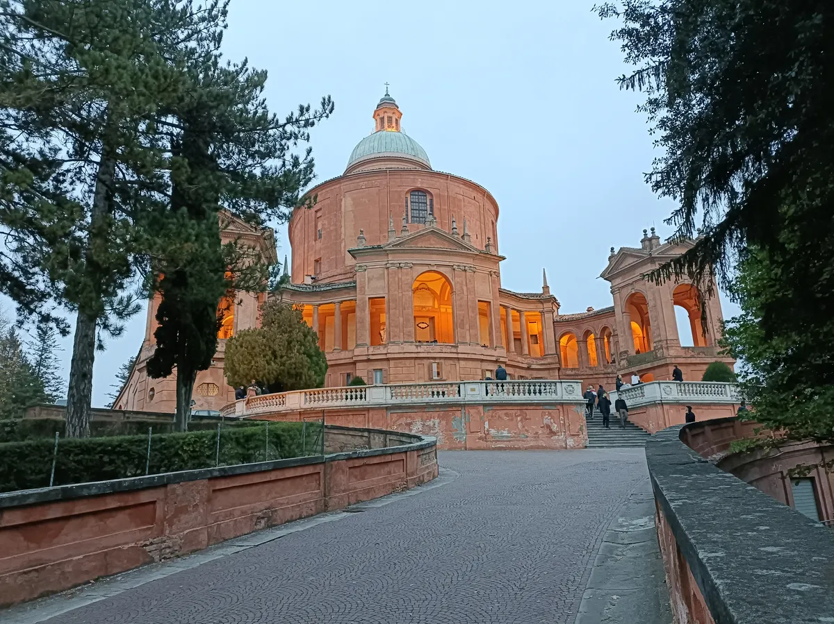 Recensione Recensione Oppo Reno 6: Elegante, Concreto e Super Ricarica