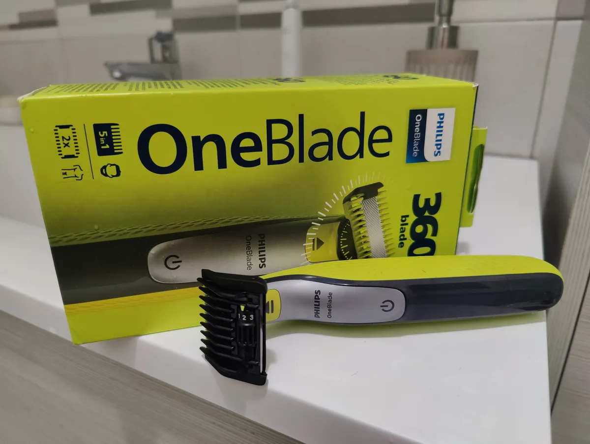 Recensione Recensione Philips OneBlade 360: lama 360 per viso e corpo