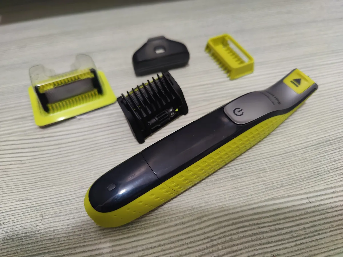 Recensione Recensione Philips OneBlade 360: lama 360 per viso e corpo