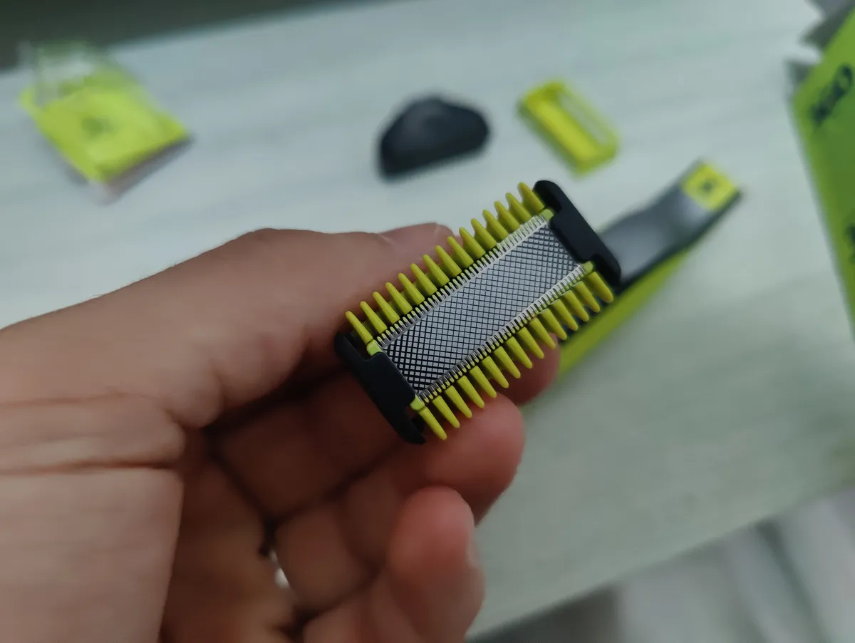 Recensione Recensione Philips OneBlade 360: lama 360 per viso e corpo