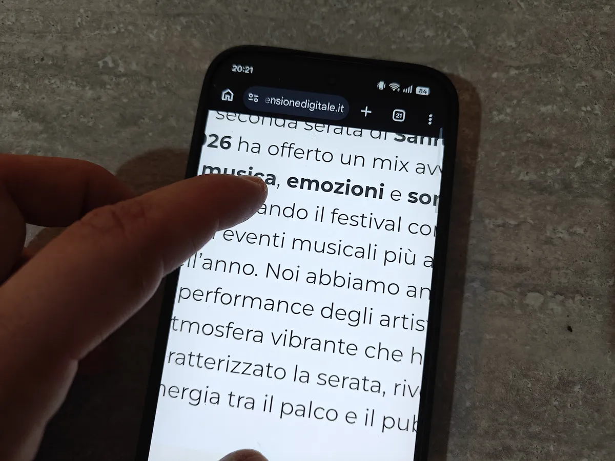 realme GT 8 Pro - Profilo laterale