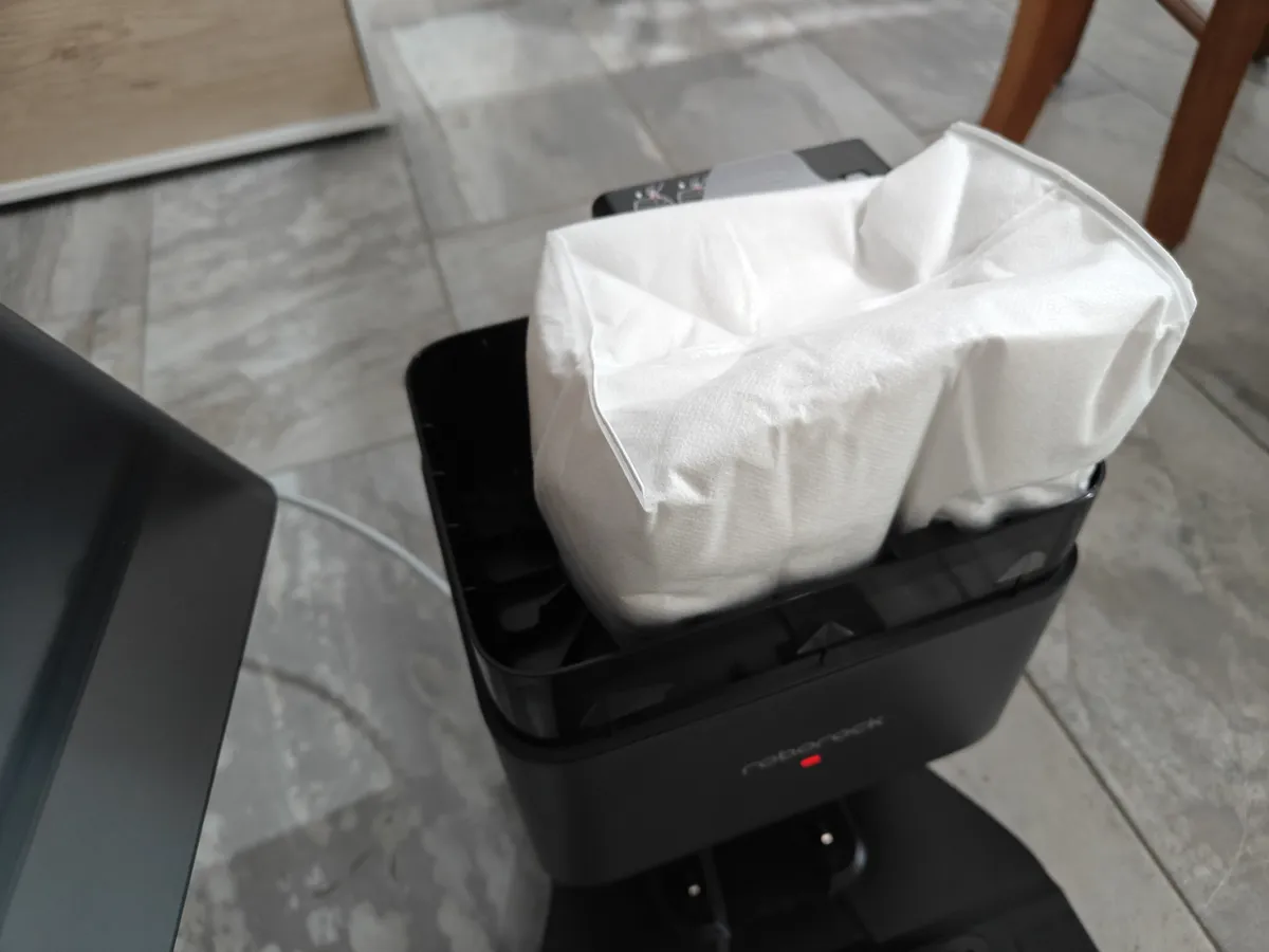 Recensione Roborock Q5 Max+, la recensione: il robot aspirapolvere con svuotamento automatico che fa tutto da solo